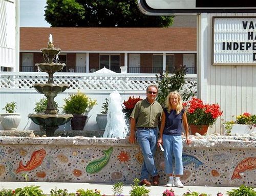 Continental Inn Cheboygan Zewnętrze zdjęcie